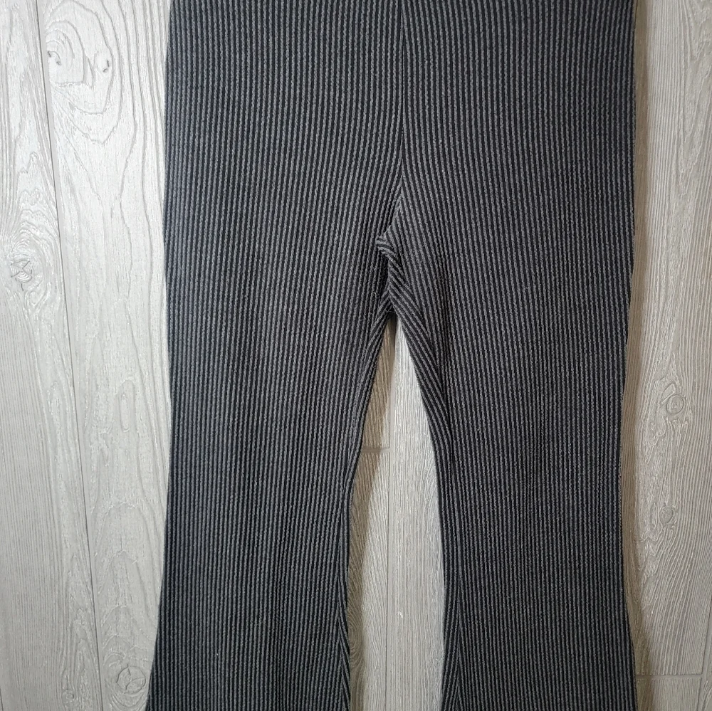 NWT Fashion Nova DarckGray Ribbed Knit Two-Piece Set - Picture 5 of 8